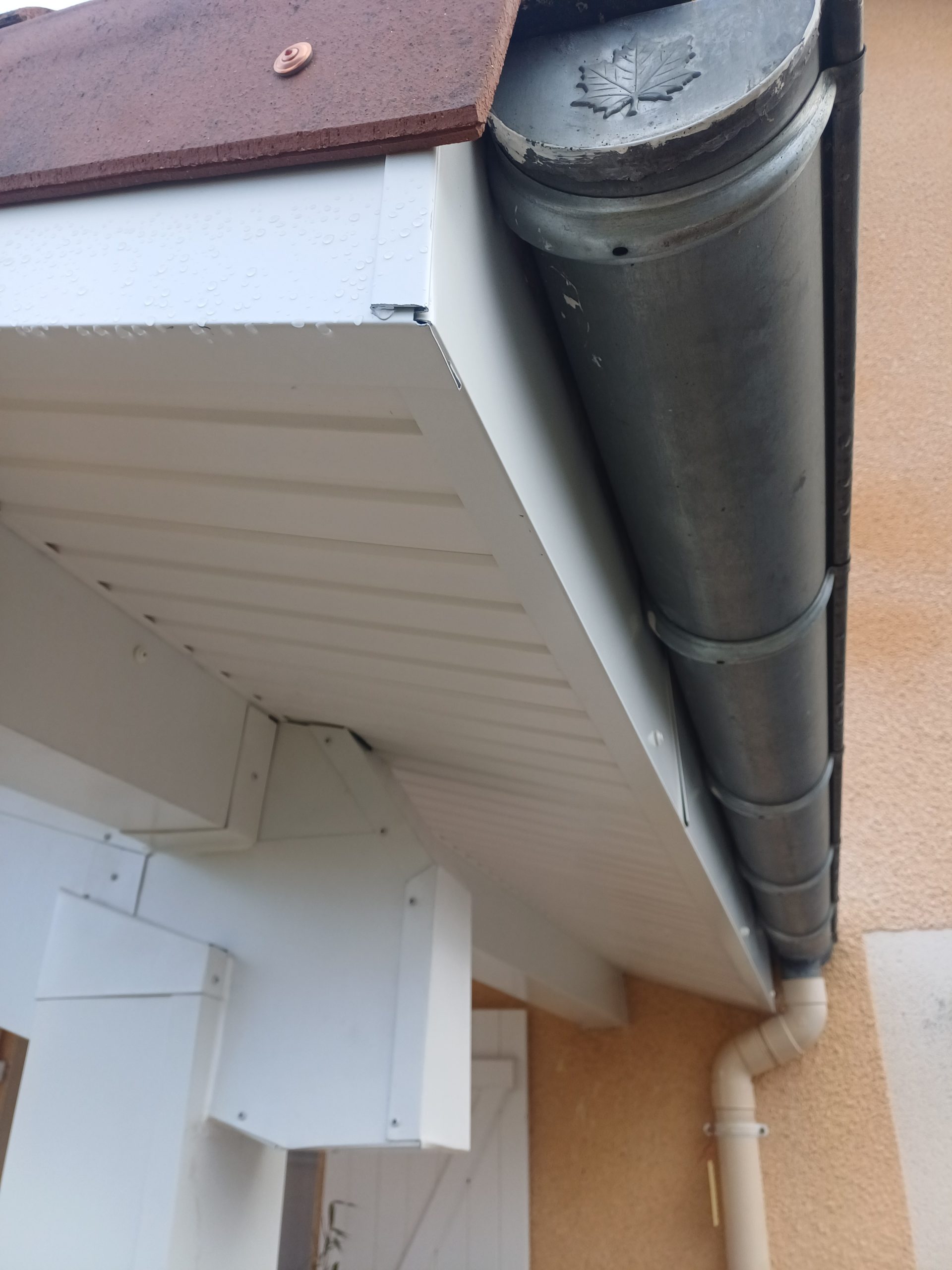 toiture après traitement par RM Toiture